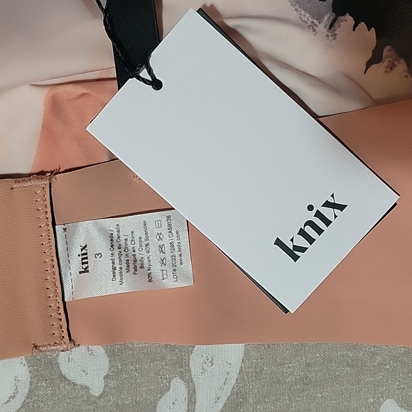 Knix Evolution Bra - Picture 5 of 6